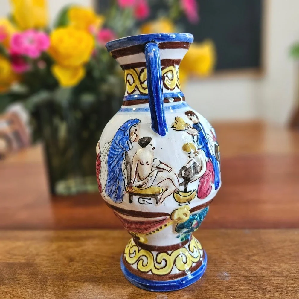 Vtg Italian Majolica Hand Painted Double Handle Urn Vase Mythological Scene